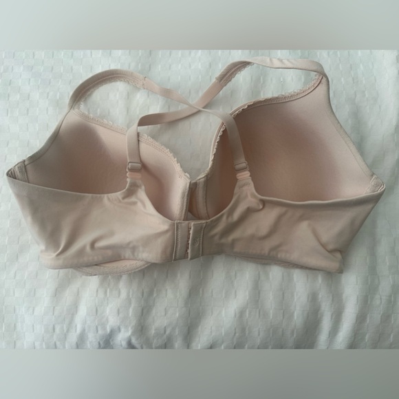 Victoria’s Secret perfect coverage bra 38DD - Picture 2 of 4